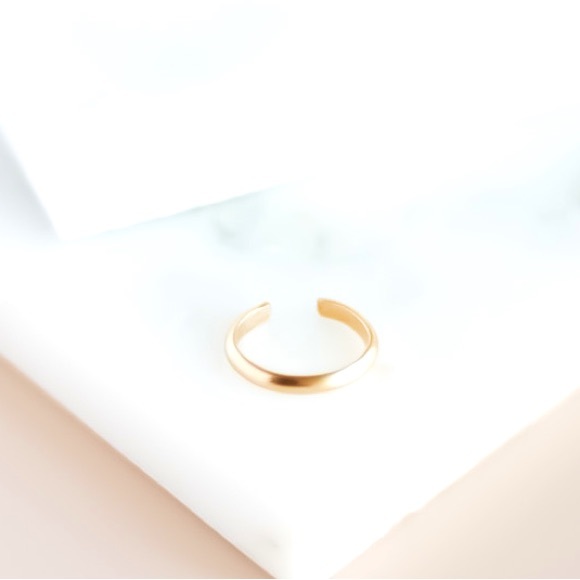 Non-pierced Conch Cartilage Clip On Ear Cuff Earring Fake Cheater Piercing - Picture 2 of 6